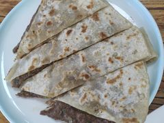 -溢心园香河肉饼总店