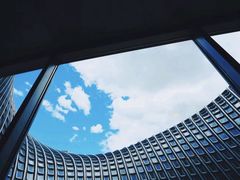 -凤凰中心