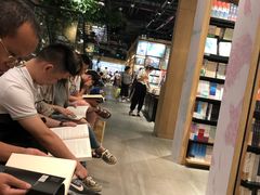 -覔书店(壹方城店)