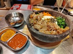 -哈哈碳都·牛肋条无限自助烤肉(台江万达店)