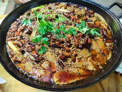 -鸿顺老铁锅美蛙鱼府(解放碑店)