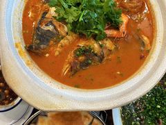 鱼头泡饼-八张桌子(老店)