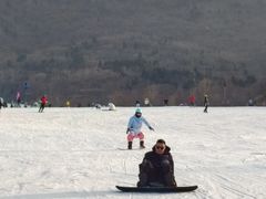 -济南卧虎山滑雪场