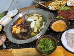 -重庆故事姊妹老火锅(财经学院店)