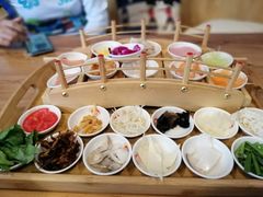 -双桥园·云南过桥米线(古城南门店)