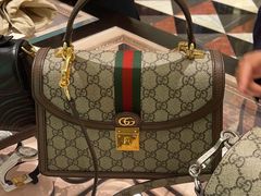 -Gucci(重庆IFS店)