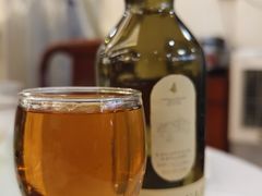 -泉龙渔村·粤式早茶·金牌烧鹅(中山三乡店)