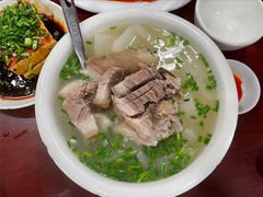 肘子萝卜汤-荣生萝卜汤饭店