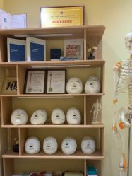 -小颜秘家·韩国整骨