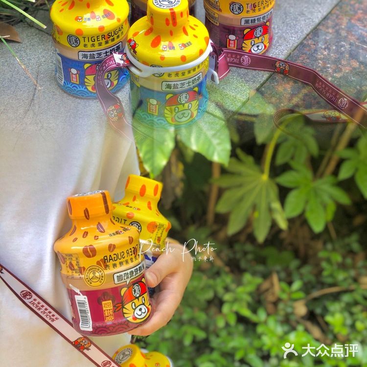 可以背着喝的老虎堂🐯桶装奶茶 你get了吗‼️