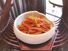 腊八蒜泡去骨鸭掌-画臻楼.家宴.融合菜(锦业路店)