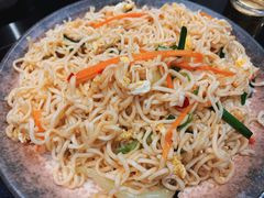 炒酸辣面-德四家·傣族风味烧烤(金实店)