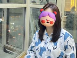 -V7 HAIR SALON