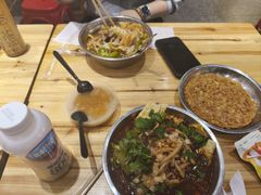 -柳州肥姨妈大骨螺蛳粉(曹路店)