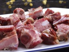 -老石黑山羊毛驴肉火锅(金凯广场店)