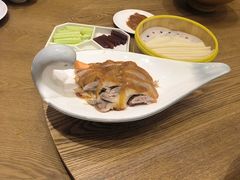-悦色烤鸭店