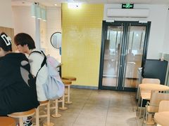 -麦当劳(普陀香溢花城店)