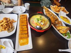 -城南往事•百年鲁菜(美食岛·东昌湖店)