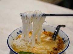 鸡丝河粉-何九海南茶店(鬼仔巷店)