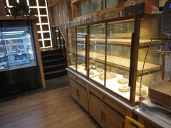 面包甜点陈列柜-霸王茶姬(南强街店)