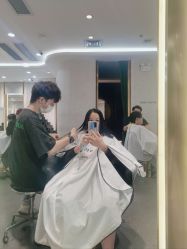 -Kraemer Paris  苏豪路易士·嘉玛发廊