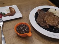 -豪客来牛排(人民东路店)