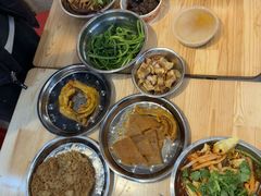 -柳州肥姨妈大骨螺蛳粉(东靖路店)