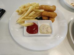 炸鱼柳薯条-金湖港式餐厅(建外店)