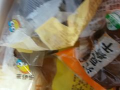 -来伊份(仙霞路五店)