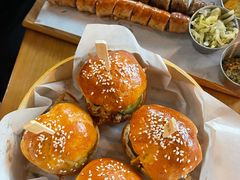 迷你汉堡-Twin Tails Brewpub双尾精酿餐吧(八坼店)