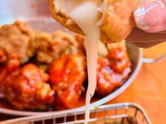 -BHC炸鸡(明洞总店)