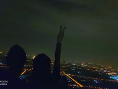 -鬼笑石后山停车场
