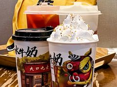 桂花雪顶水牛奶-大口九(东方广场店)