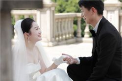 -金夫人婚纱摄影