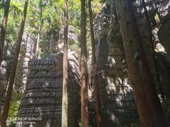 -梭布垭石林景区