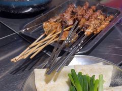 -马路牙子烧烤音乐酒馆(望京店)