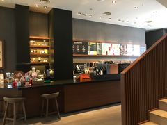 -星巴克(杭州湖滨银泰E区店)