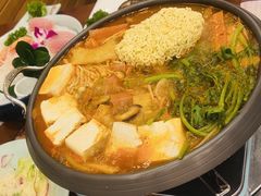 -青瓦餐厅·生鱼片·韩园烤肉(西塔店)