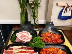-韩满园· 甄选韩式烤肉