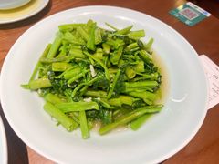 -荷花亭·湖北融合菜(十堰武商MALL店)