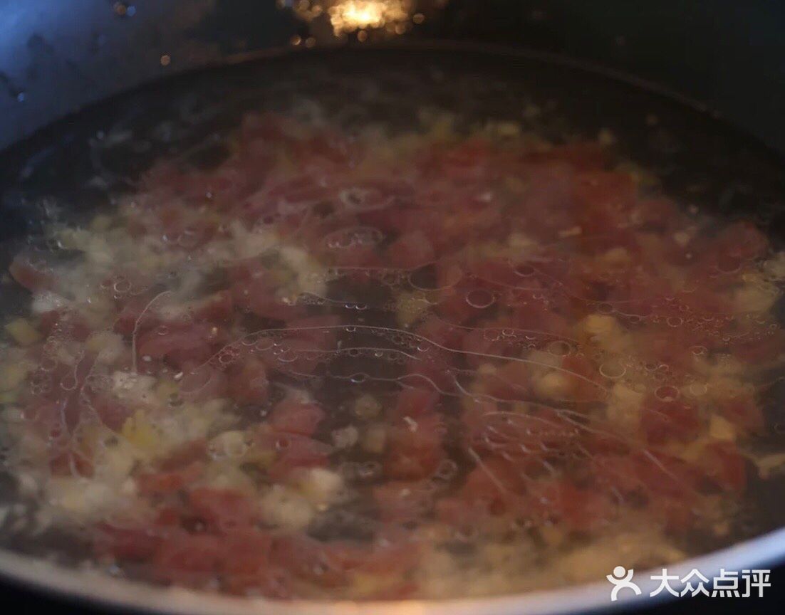 上汤豆苗你吃过，有腊肠的上汤豆苗你值得尝试