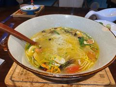 -芸南道·过桥米线(昆明老街旗舰店)