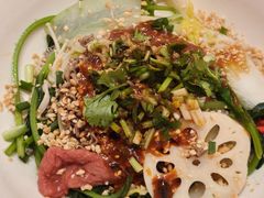 -小蛮椒麻辣烫·麻辣拌(青浦宝龙店)