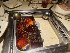 -海底捞火锅鲜切牛肉主题店(长寿路店)