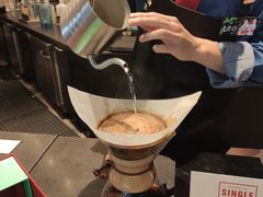 -星巴克臻选(周浦万达店)