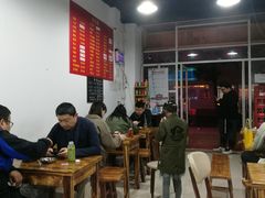 大堂-阿姨小肉摊(同济西苑店)