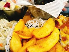 -炸鸡情侣韩式料理(中央大街店)