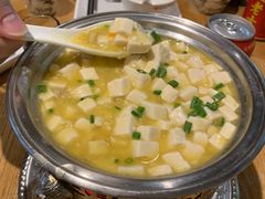 -吴越荣记苏州菜·松鼠桂鱼100%活鱼现做(斜塘老街店)