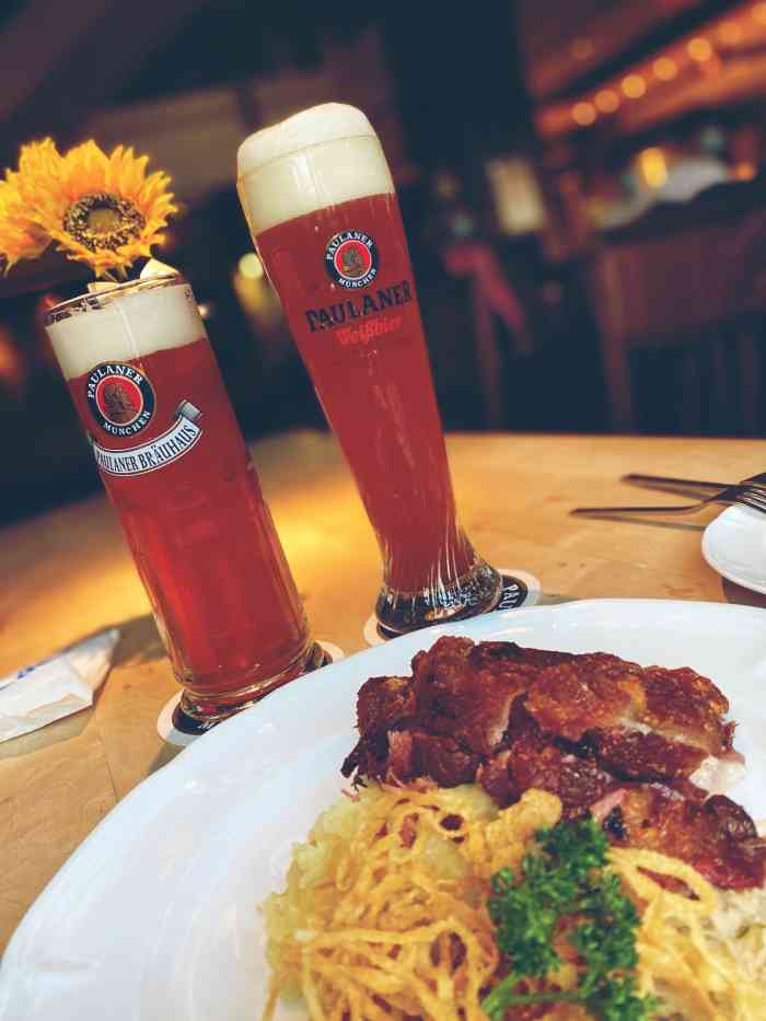 宝莱纳餐厅(世博店)-"今年团队的年会选了这家,一直以来都执着他.