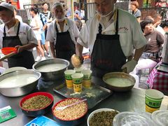 -清真老马家国华牛奶鸡蛋醪糟(正宁路店)